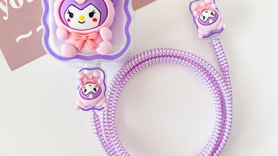 3 Pin Premium - iPhone Charger Cover 5 Piece Set - Sweatshirt Kuromi