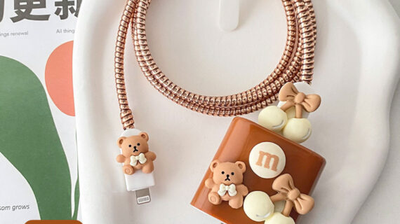 2 Pin Premium - iPhone Charger Cover 5 Piece Set - Teddy