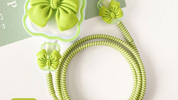 3 Pin Premium - iPhone Charger Cover 5 Piece Set - Zesty Bow