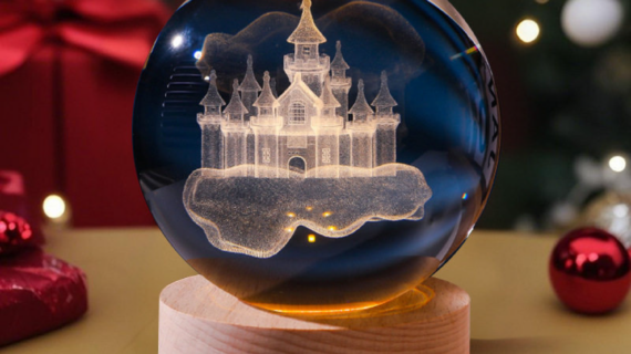 3D Crystal Ball – Dreamy Castle