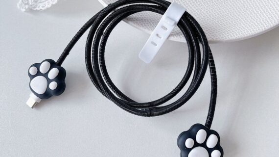 Cable Protector Set - Black Paw
